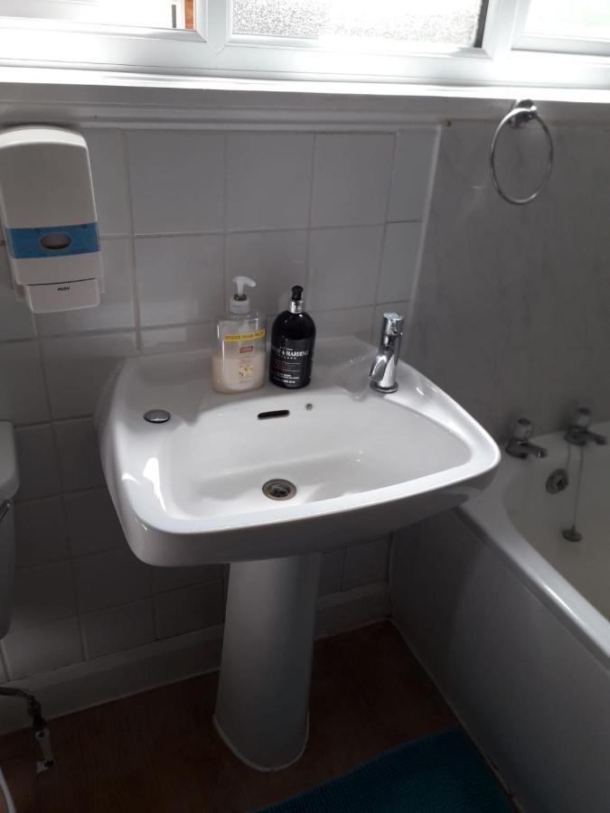 Beautiful Private Rooms In London Central Willesden Green מראה חיצוני תמונה