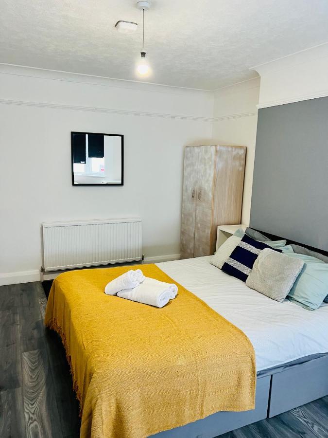 Beautiful Private Rooms In London Central Willesden Green מראה חיצוני תמונה