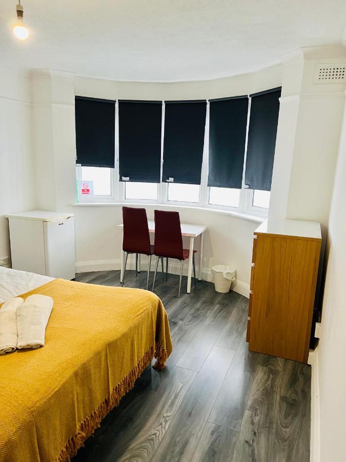 Beautiful Private Rooms In London Central Willesden Green מראה חיצוני תמונה